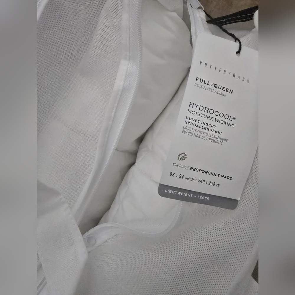 Pottery Barn~Hydrocool Duvet Insert Lightweight Down Alternative~Full Queen~NEW